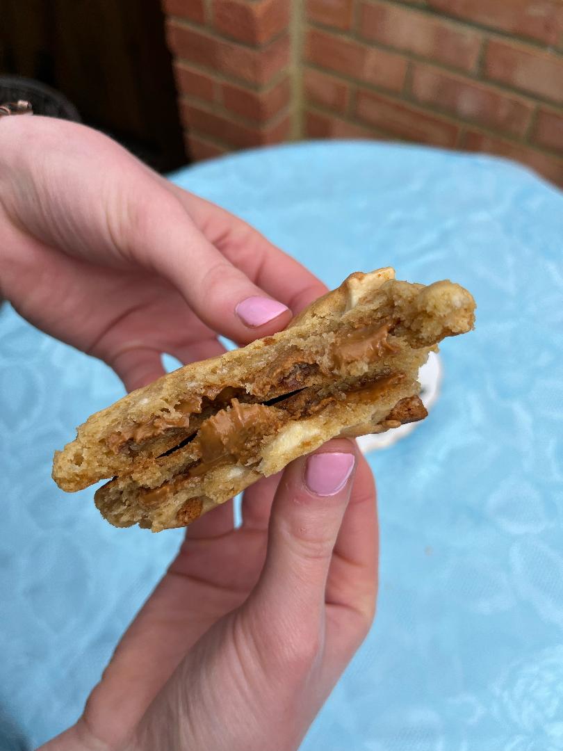 Biscoff and White Chocolate Stuffed Cookies