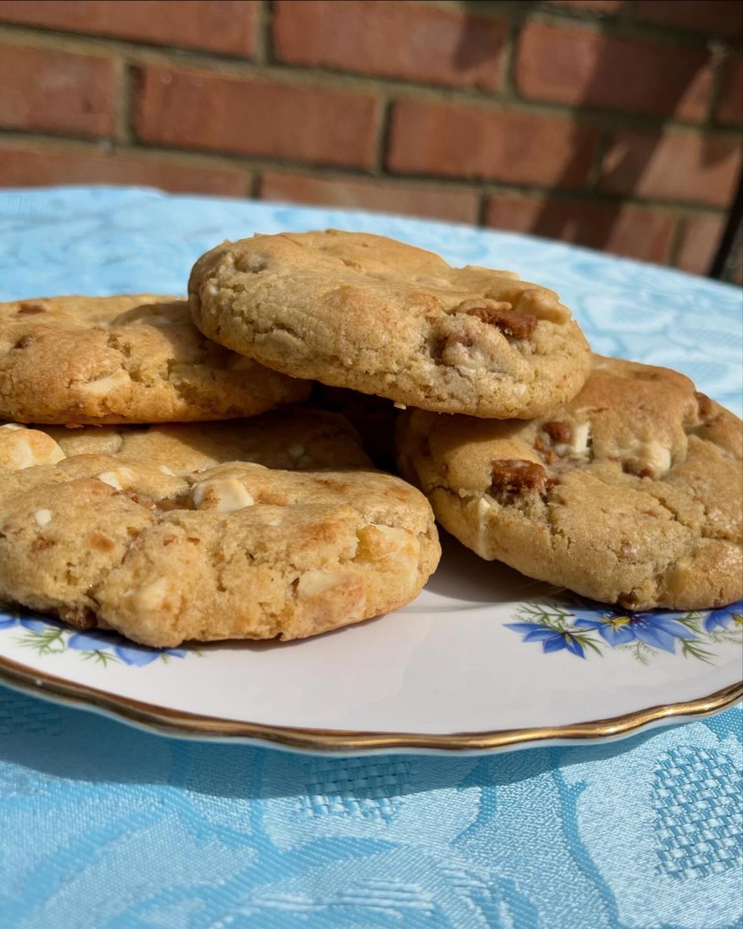 Biscoff and White Chocolate Stuffed Cookies