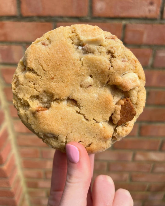 Biscoff and White Chocolate Stuffed Cookies